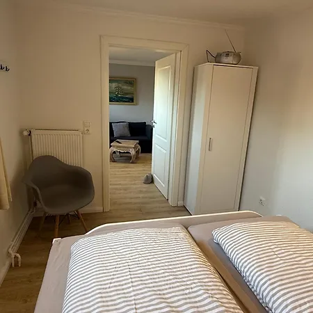 Ferienwohnung „Ole Karkenwech“ Husum-Roedemis Husum  Exterior photo