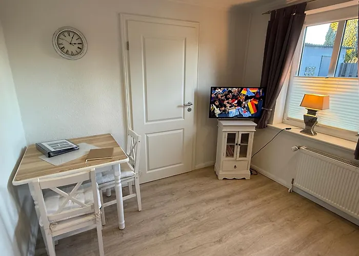 Ferienwohnung „Ole Karkenwech“ Husum-Roedemis